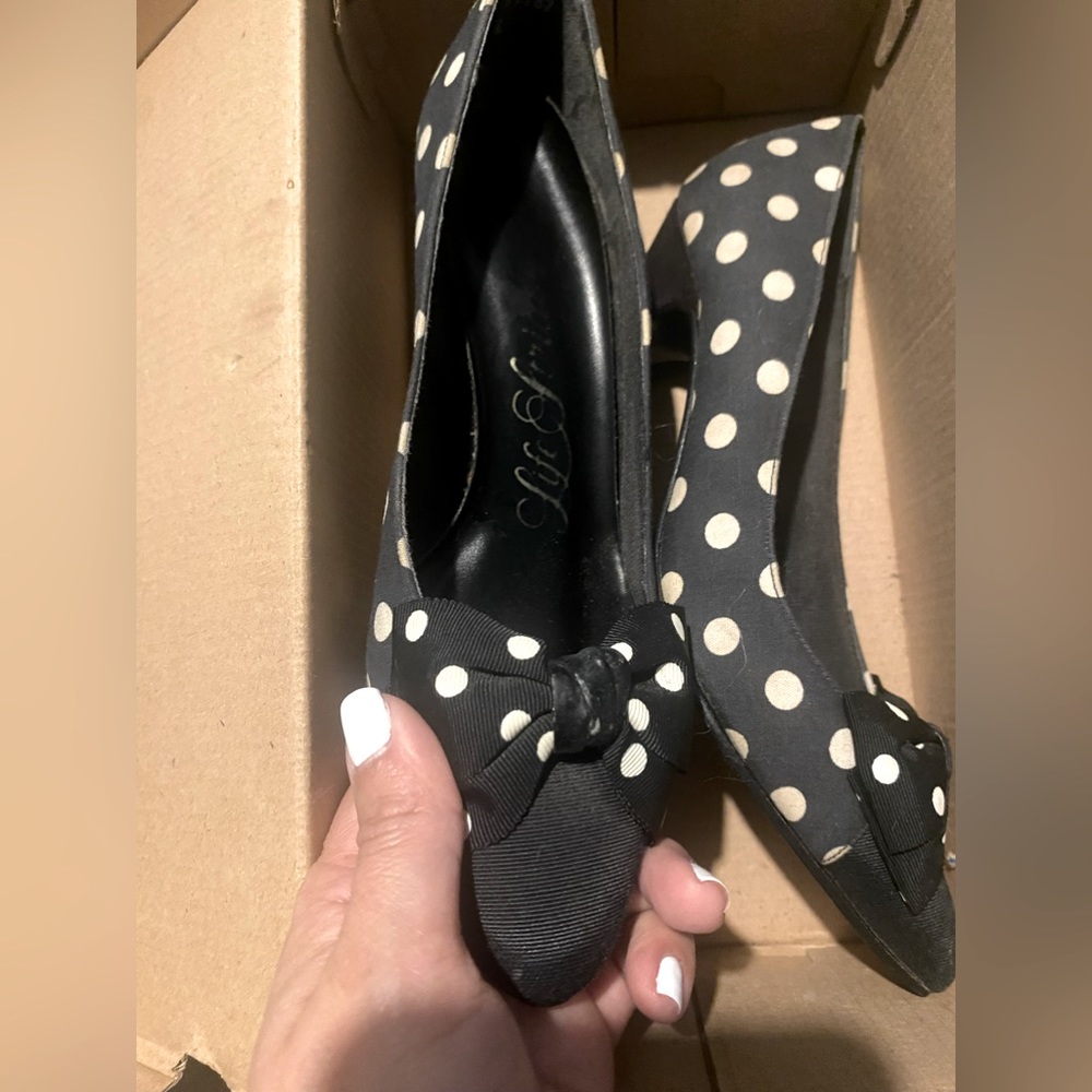 Size 5 Heels- Black and cream dots- used